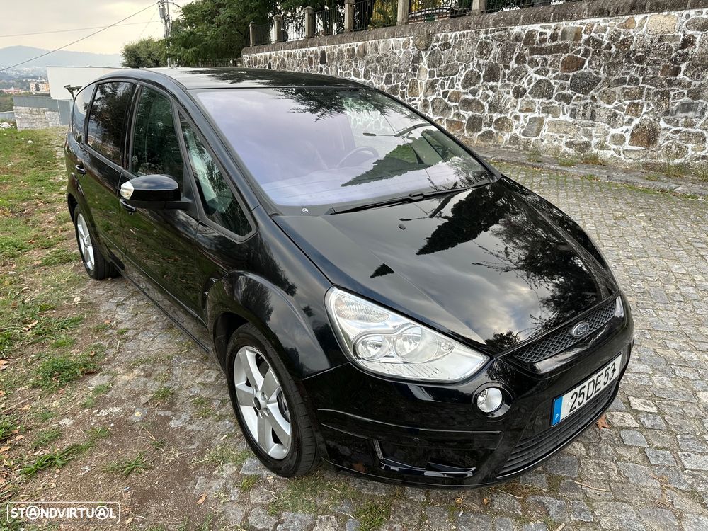Ford S-Max 2.0 TDCi Titanium 7L - 7