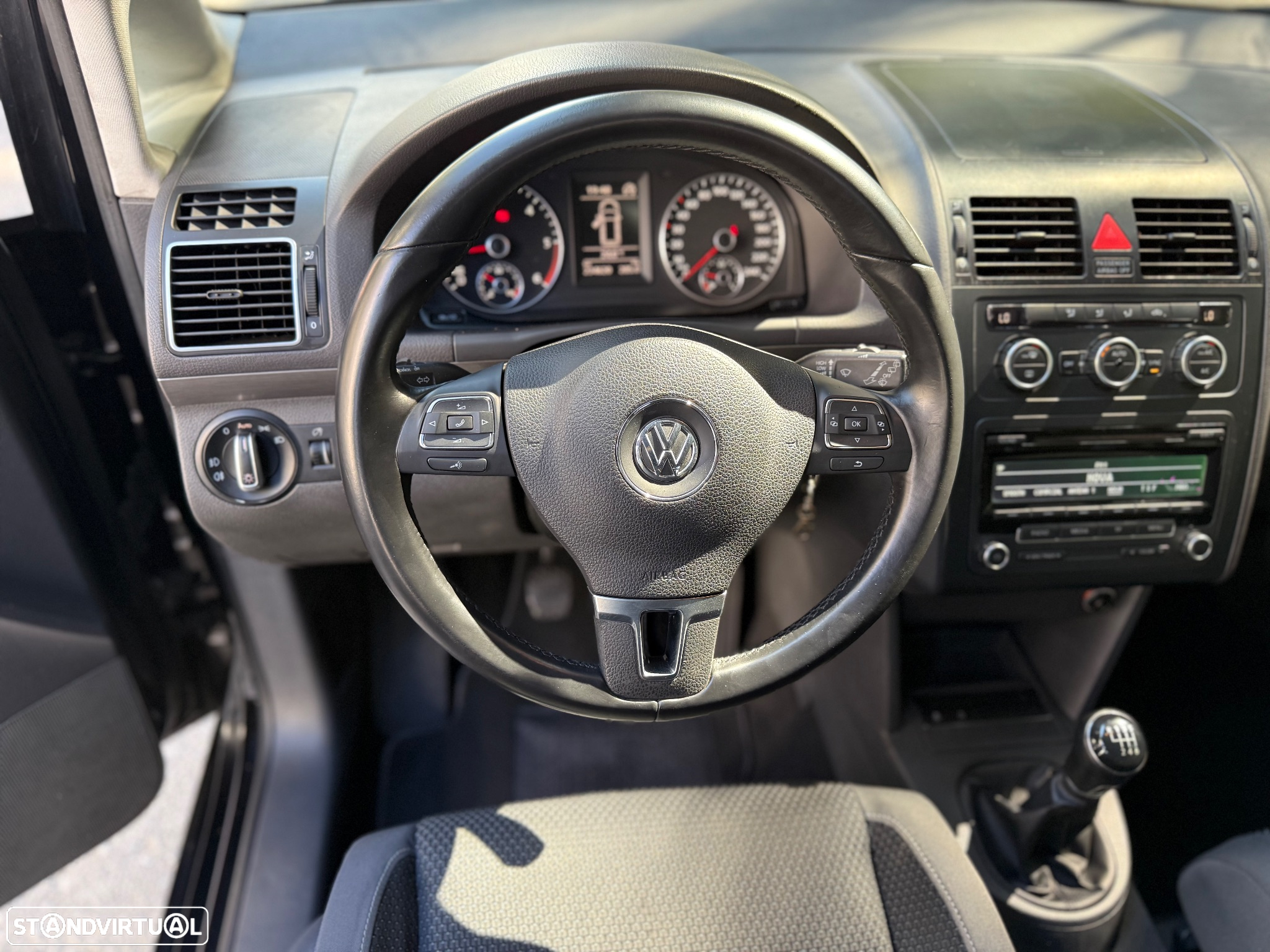 VW Touran 1.6 TDI Blue.Highline 7L - 14