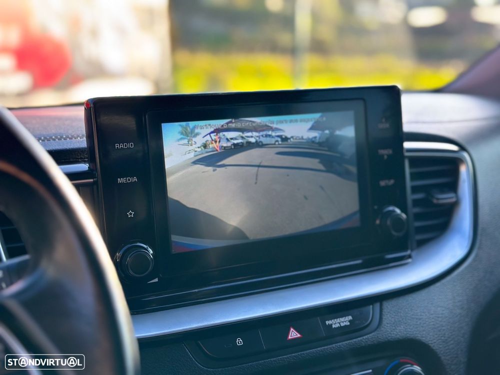 Kia Ceed SW 1.6 CRDi MHEV Drive - 19