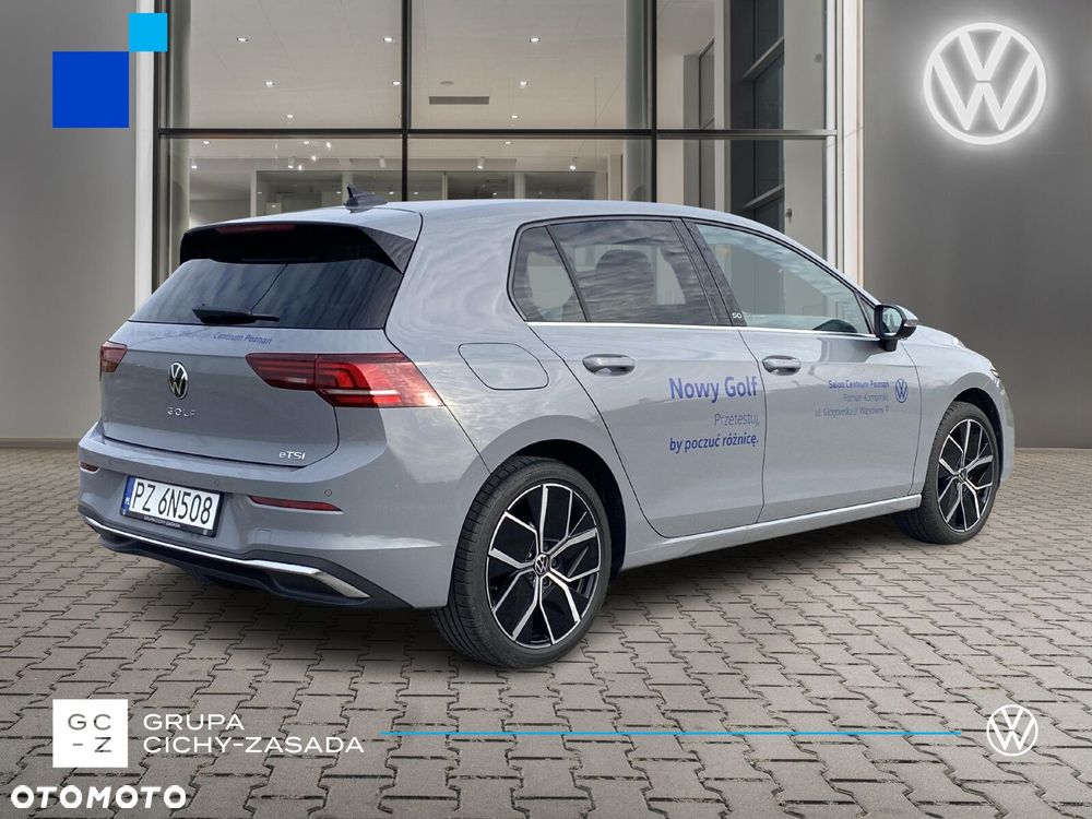 Volkswagen Golf - 5