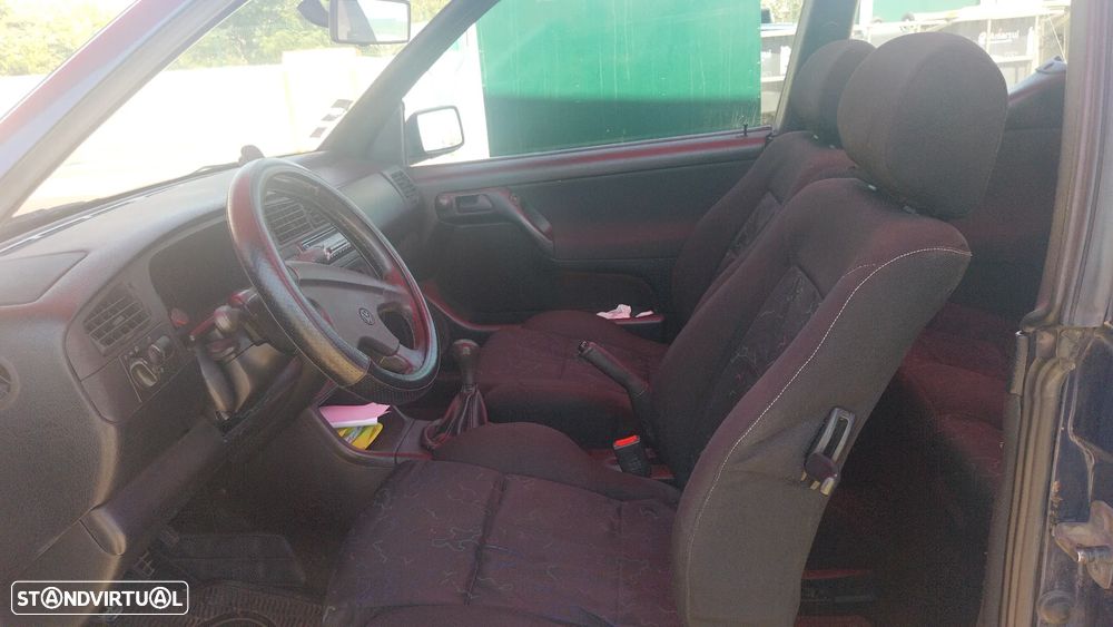 VW Golf Cabriolet 1.6 - 4