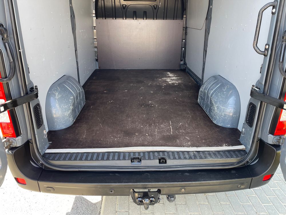 Renault Master - 18
