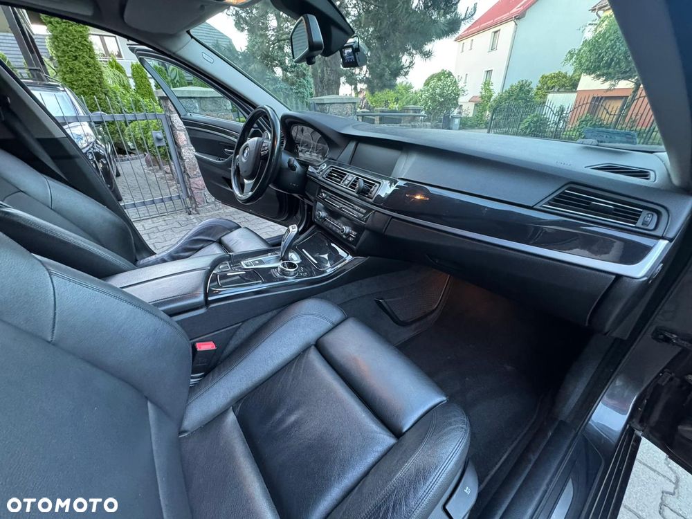 BMW Seria 5 520d - 11