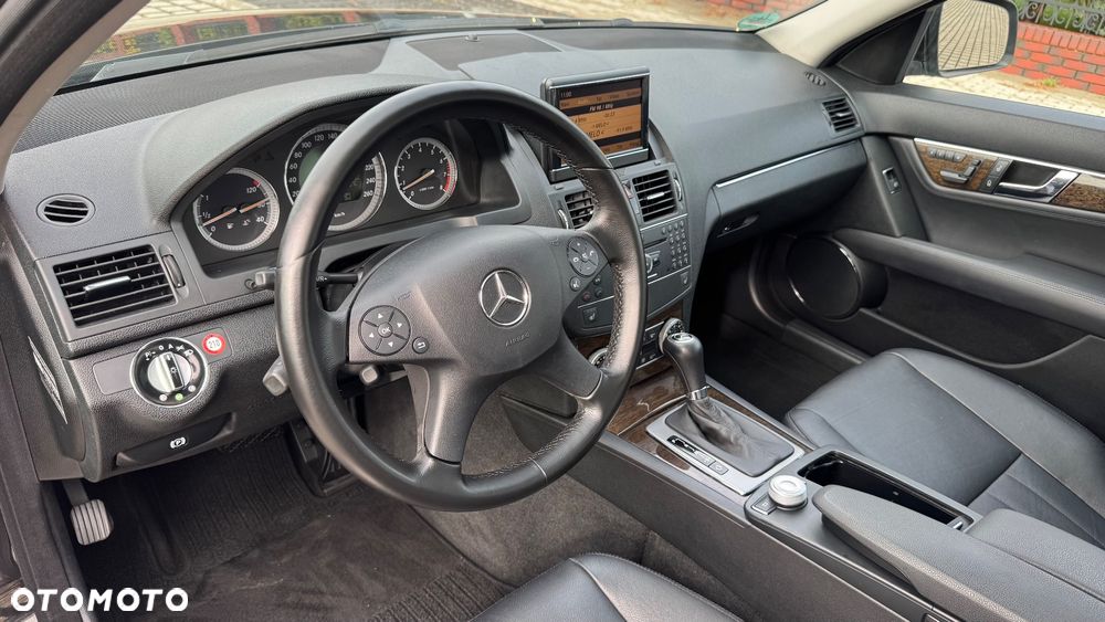 Mercedes-Benz Klasa C 200 T Kompressor Automatik Elegance - 19