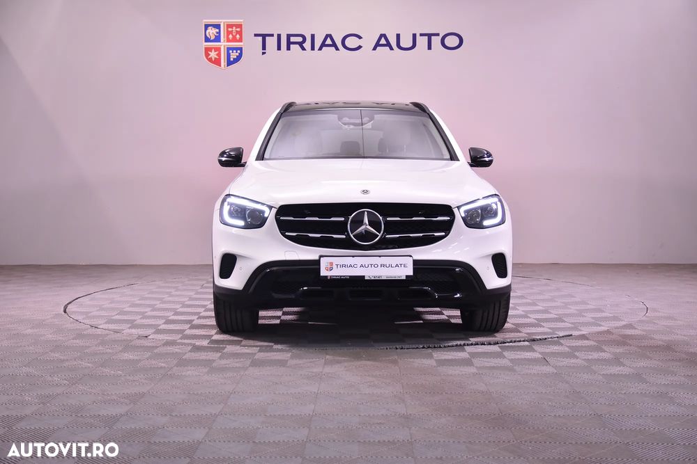 Mercedes-Benz GLC 300 e 4MATIC - 8