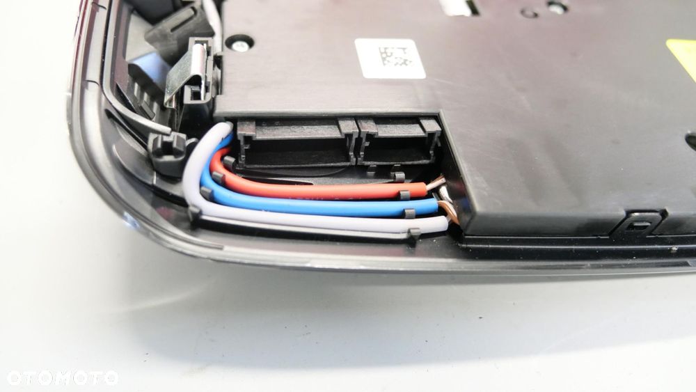 bmw x3 g01 x4 g02 g30 g31 moduł centrum dachu lampka podsufitki 7945158 - 9