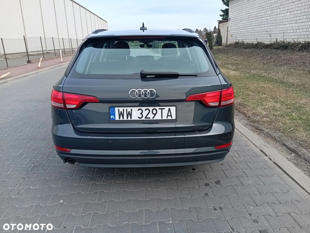 Audi A4 Avant - 6