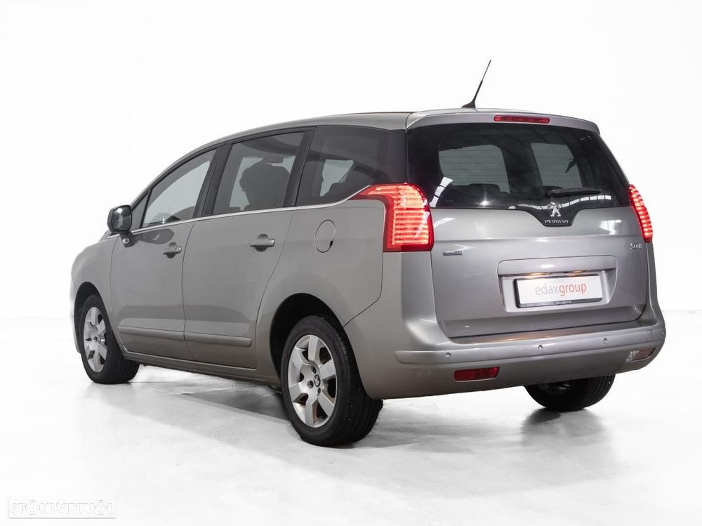 Peugeot 5008 - 4