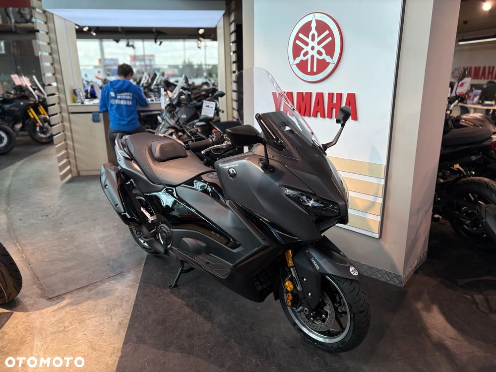 Yamaha Tmax - 5