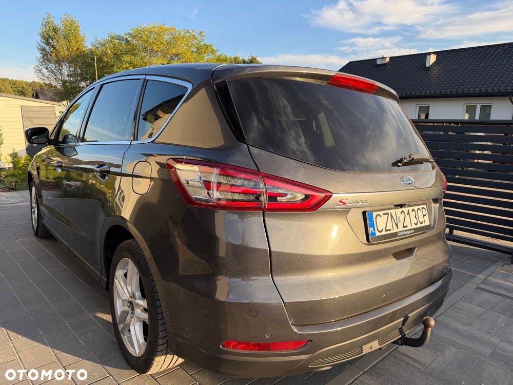 Ford S-Max 2.0 TDCi 4WD Titanium - 39
