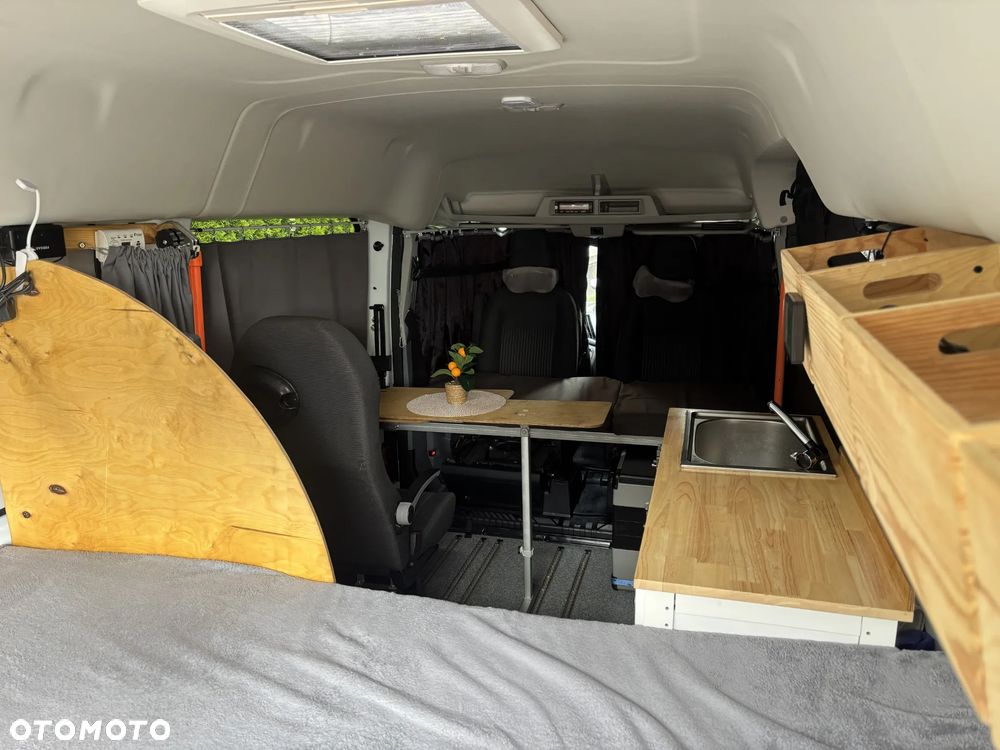 Ford transit - 11