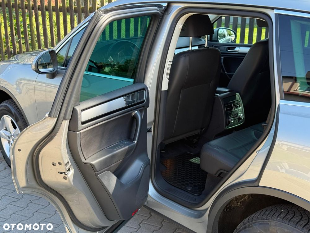 Volkswagen Touareg 3.0 V6 TDI SCR Blue Motion DPF Automatik Terrain Tech - 18