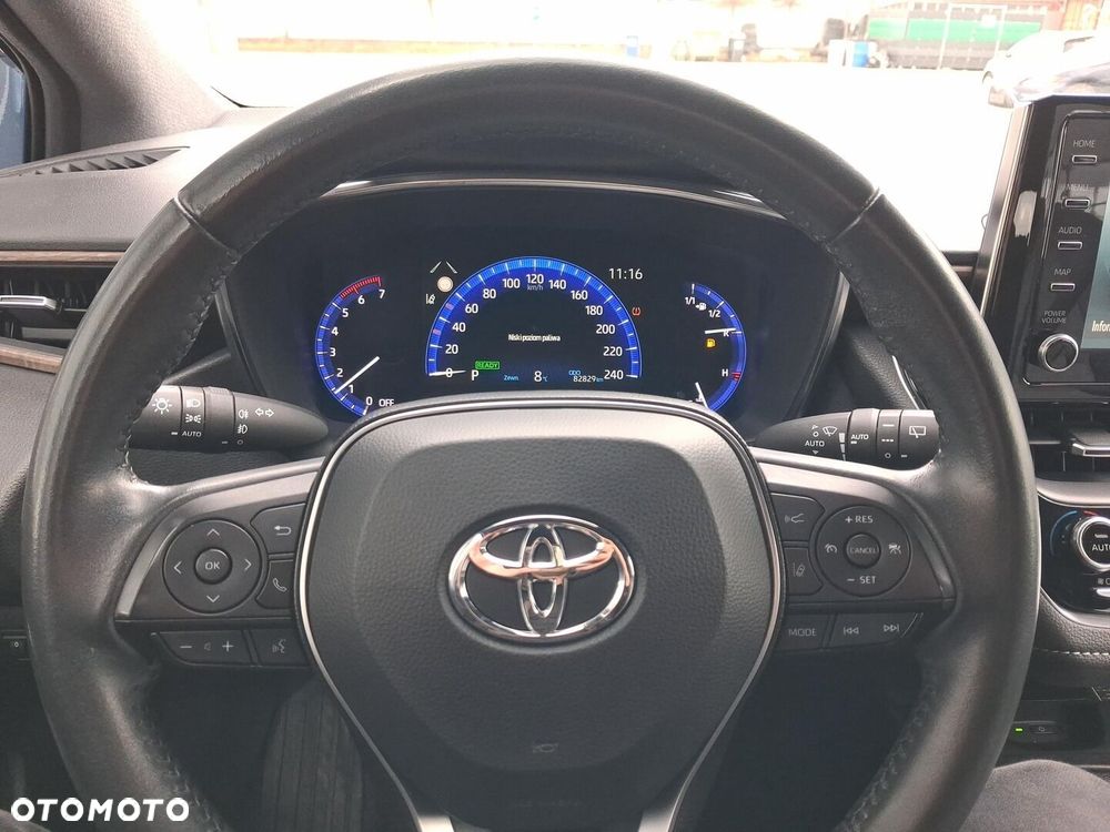 Toyota Corolla 1.8 Hybrid Trek - 21