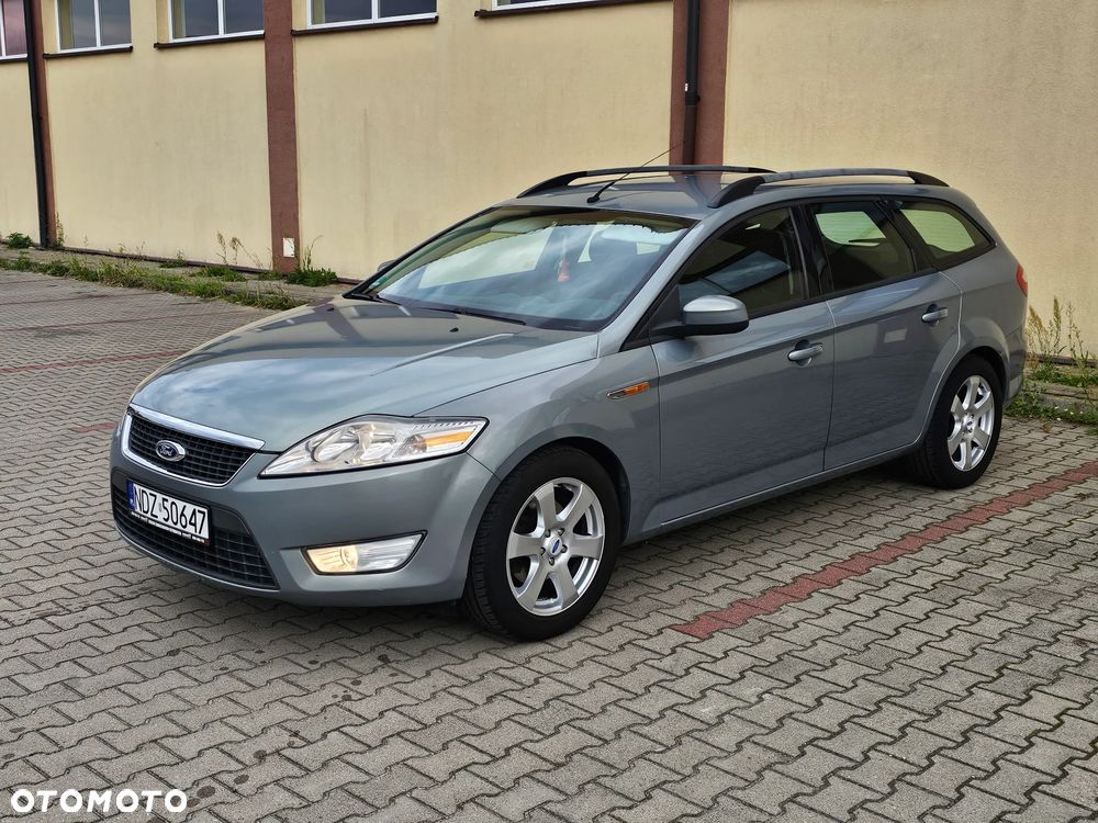 Ford Mondeo 2.0 Ambiente - 1