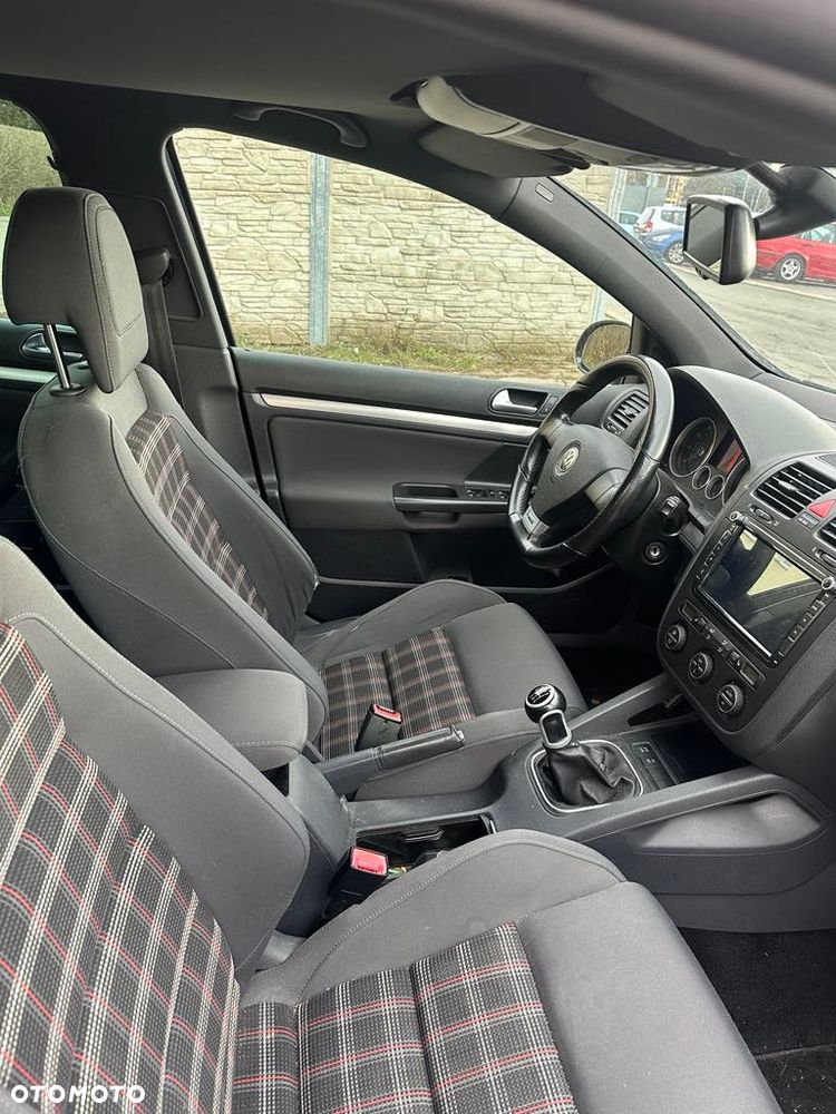 Volkswagen Golf V 2.0 TSI GTI - 9