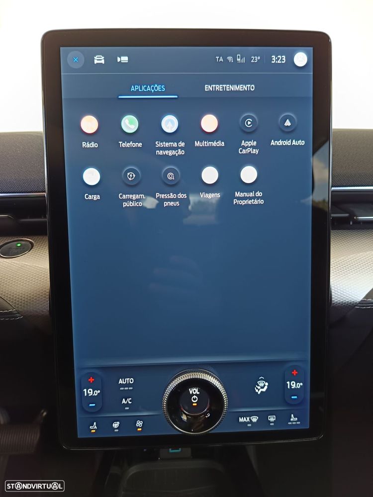 Ford Mustang Mach-E Standard - 28