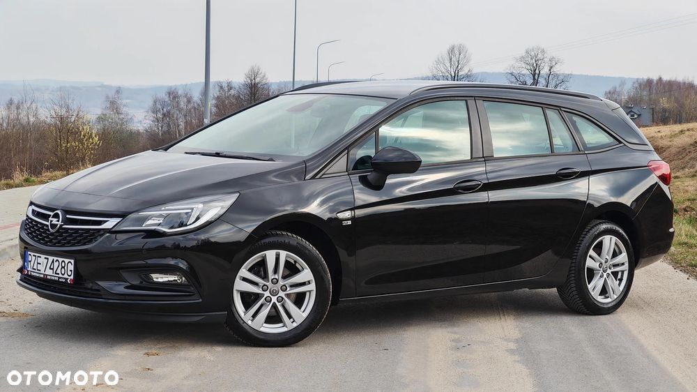 Opel Astra 1.4 Turbo Innovation - 13