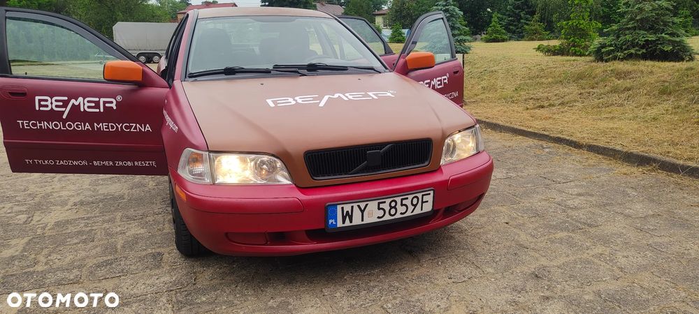Volvo S40 - 1