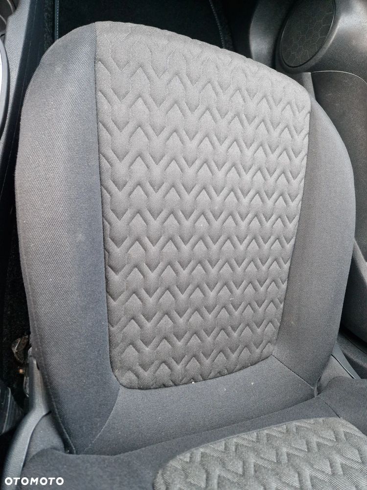 Opel Corsa 1.2 16V Cosmo - 20