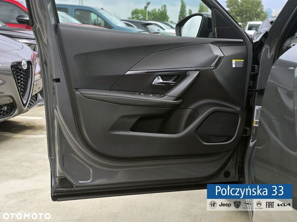 Peugeot 2008 - 12
