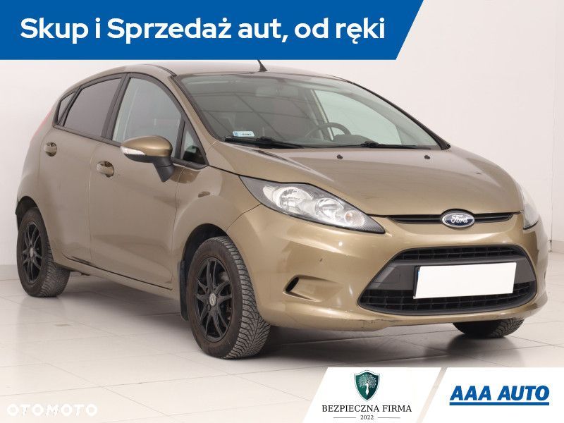 Ford Fiesta - 2