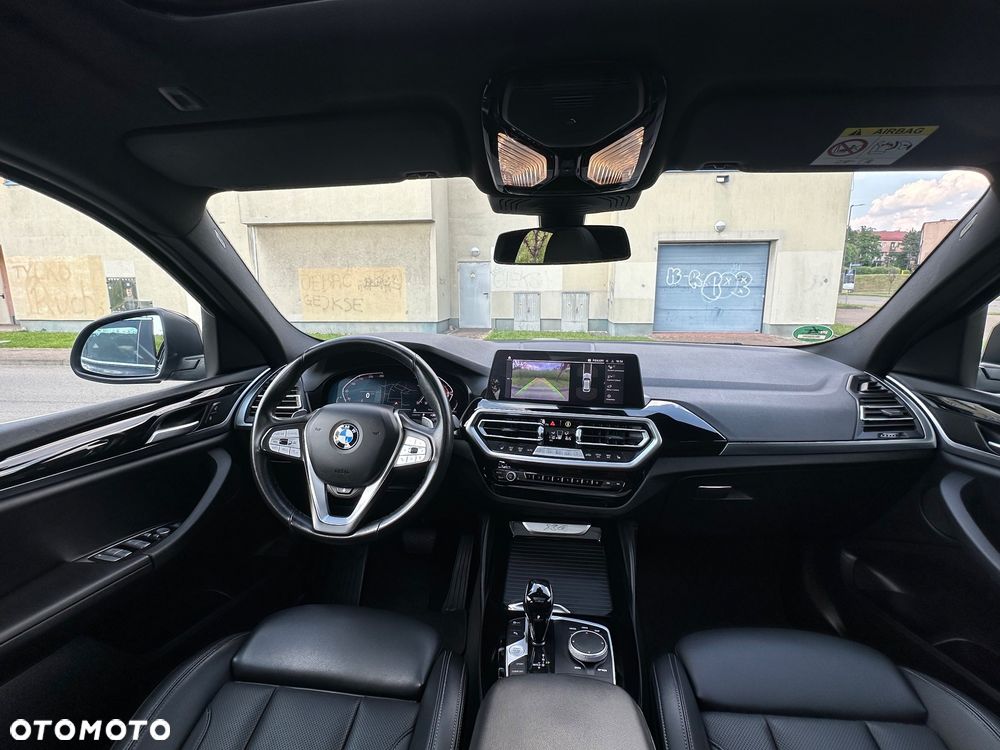 BMW X4 xDrive20d xLine - 30