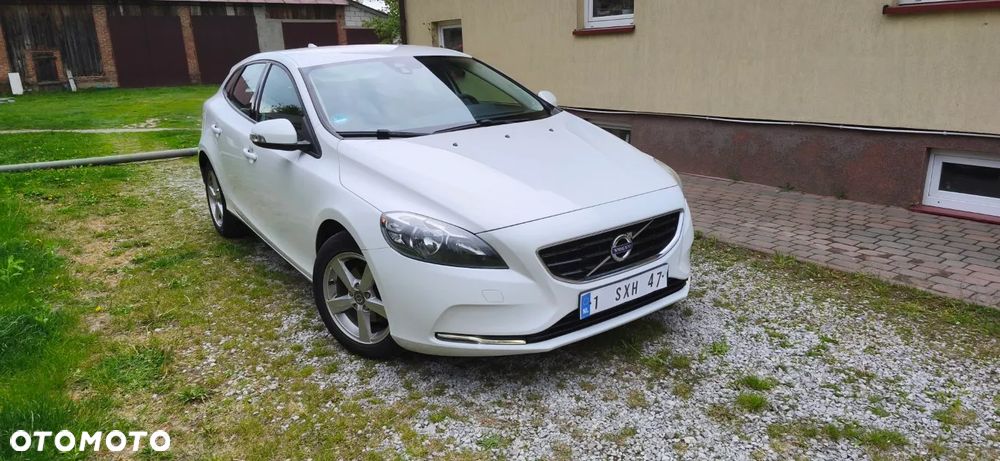Volvo V40 - 13