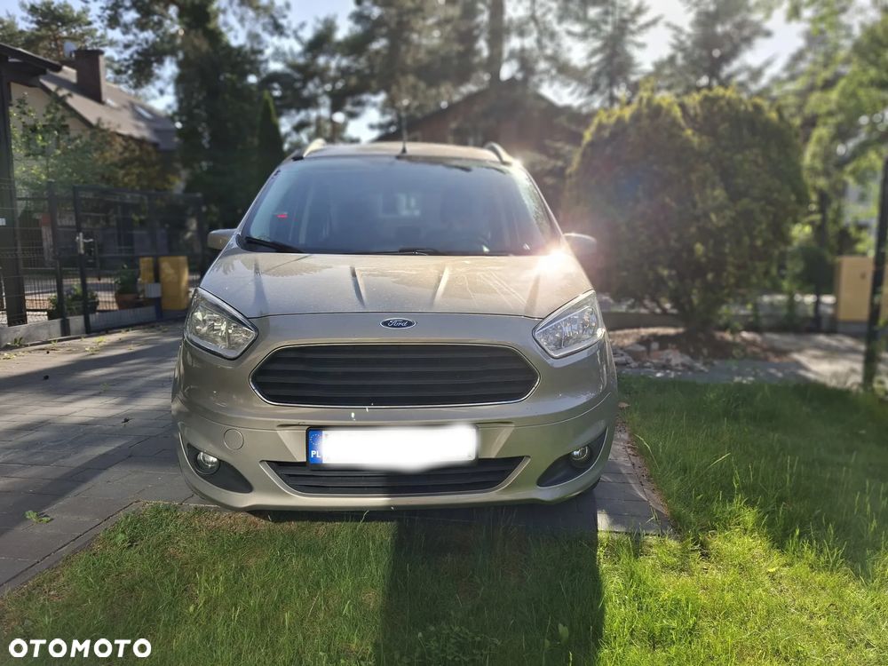Ford Tourneo Courier 1.5 TDCi Trend - 4