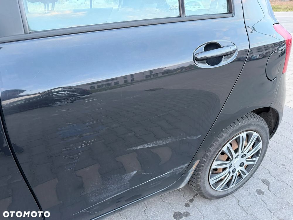 Toyota Yaris 1.0 VVT-i Luna - 18