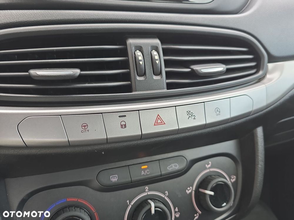 Fiat Tipo 1.4 16v Pop EU6d - 18