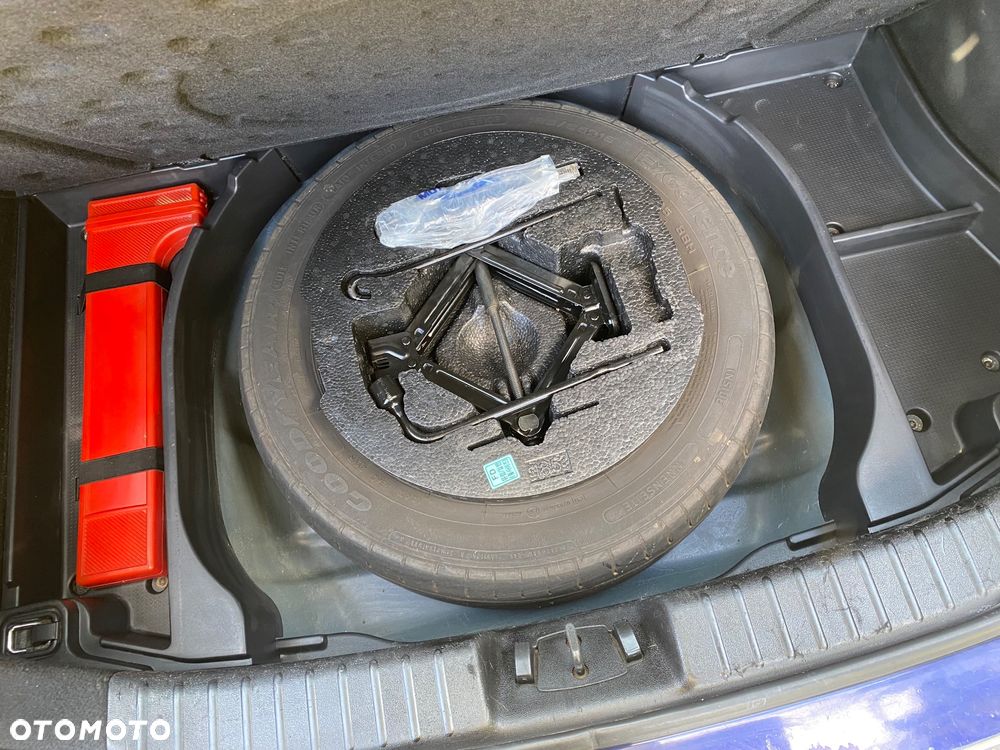 Hyundai i30 1.6 CRDi Comfort - 32