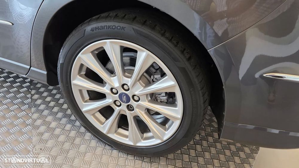 Ford S-Max 2.0 TDCi Vignale Powershift - 36