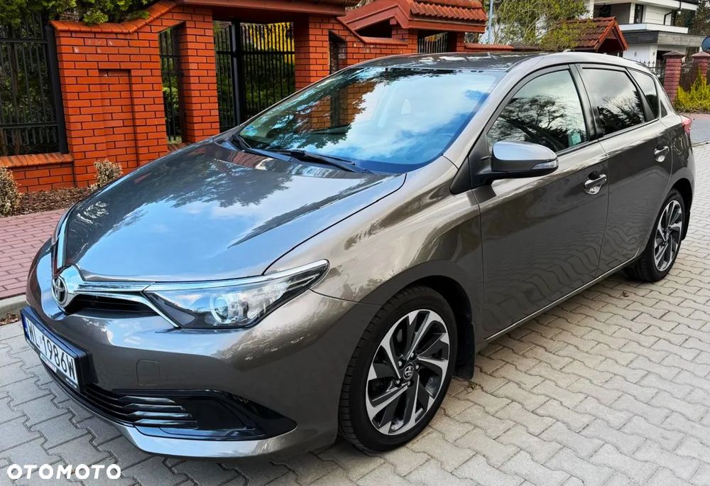 Toyota Auris 1.33 VVT-i Comfort - 12