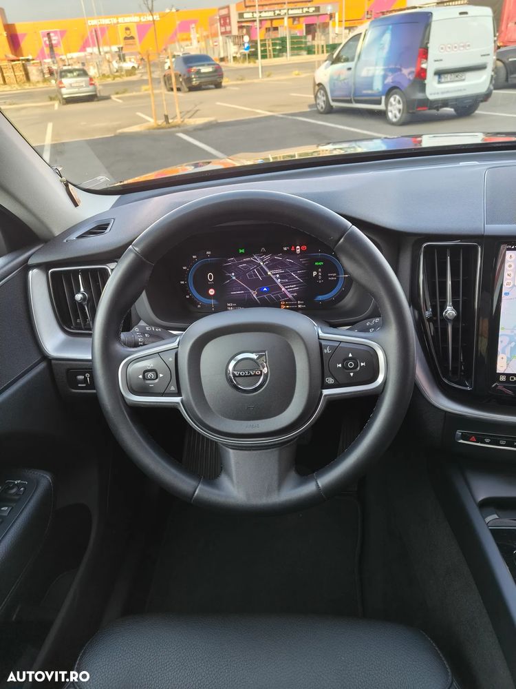 Volvo XC 60 T6 AWD Recharge Geartronic Inscription - 24