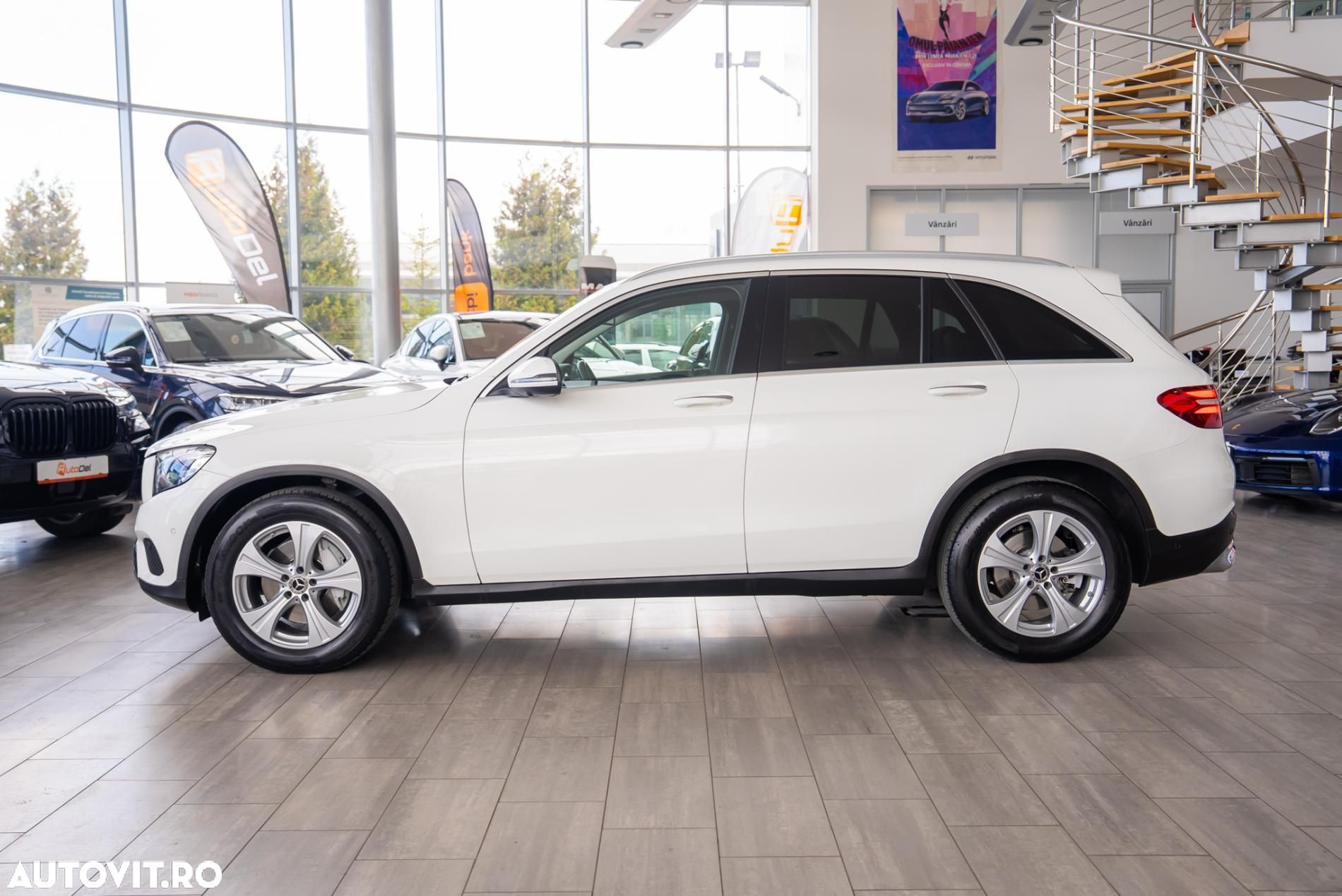 Mercedes-Benz GLC 250 4Matic 9G-TRONIC Exclusive - 10