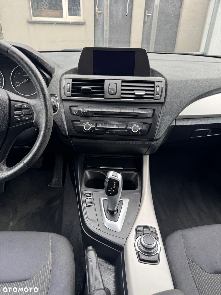 BMW Seria 1 116i Sport Line - 16