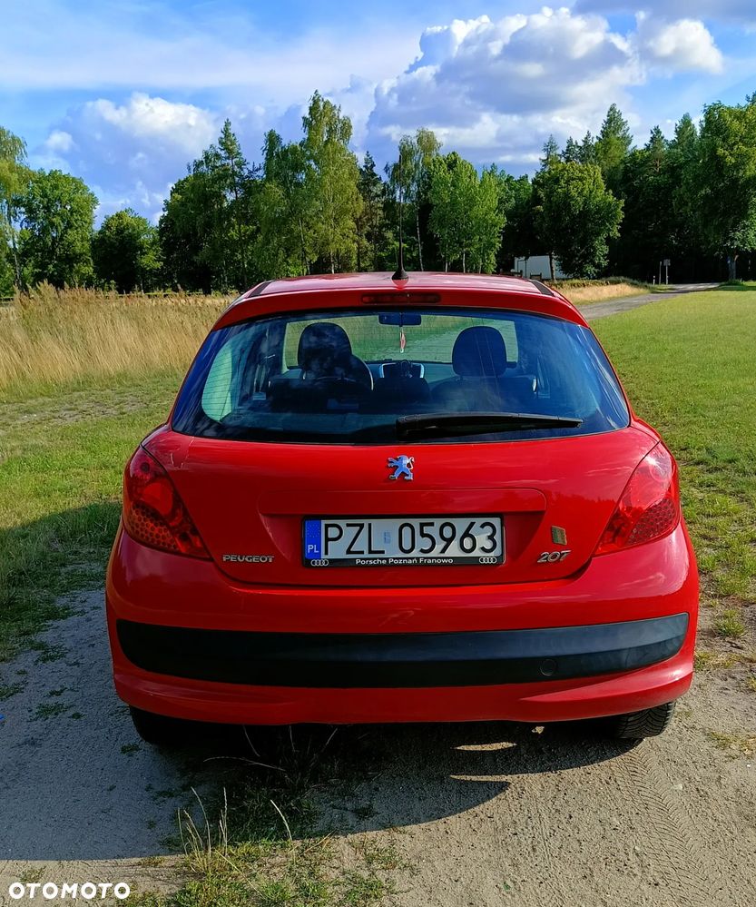 Peugeot 207 1.4 - 5