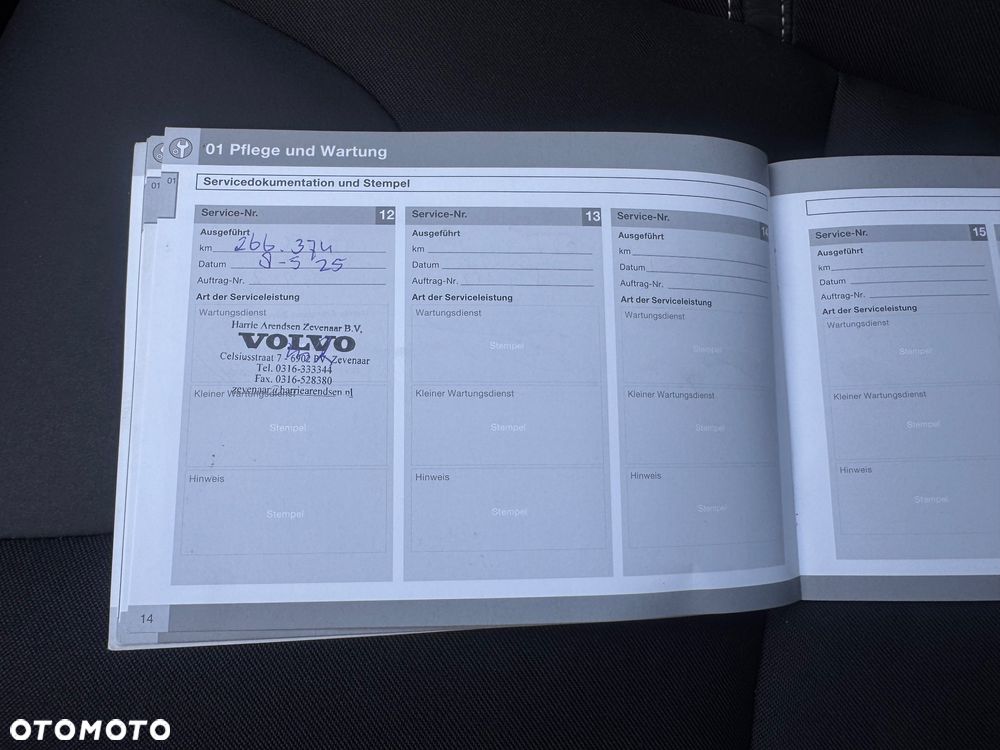 Volvo V40 D2 Kinetic - 36