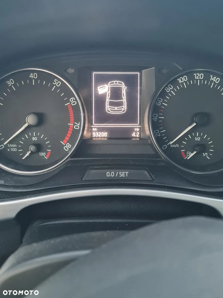 Skoda Fabia 1.0 TSI Drive - 10