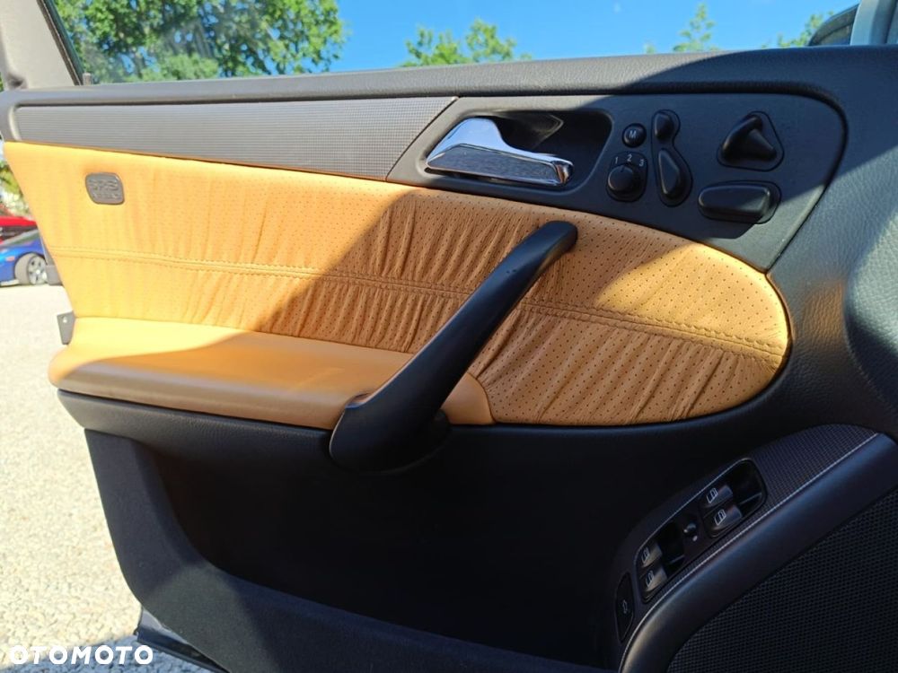 Mercedes-Benz Klasa C - 30
