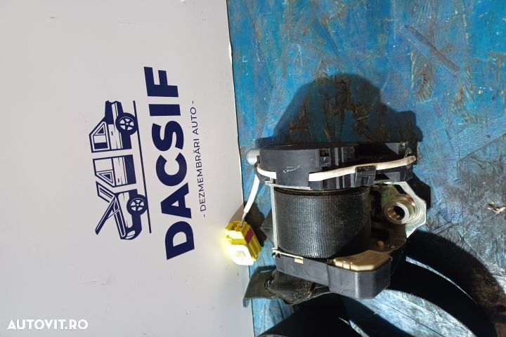 Centura siguranta fata dreapta 857706 34012738 Volkswagen VW Touran 1 - 3