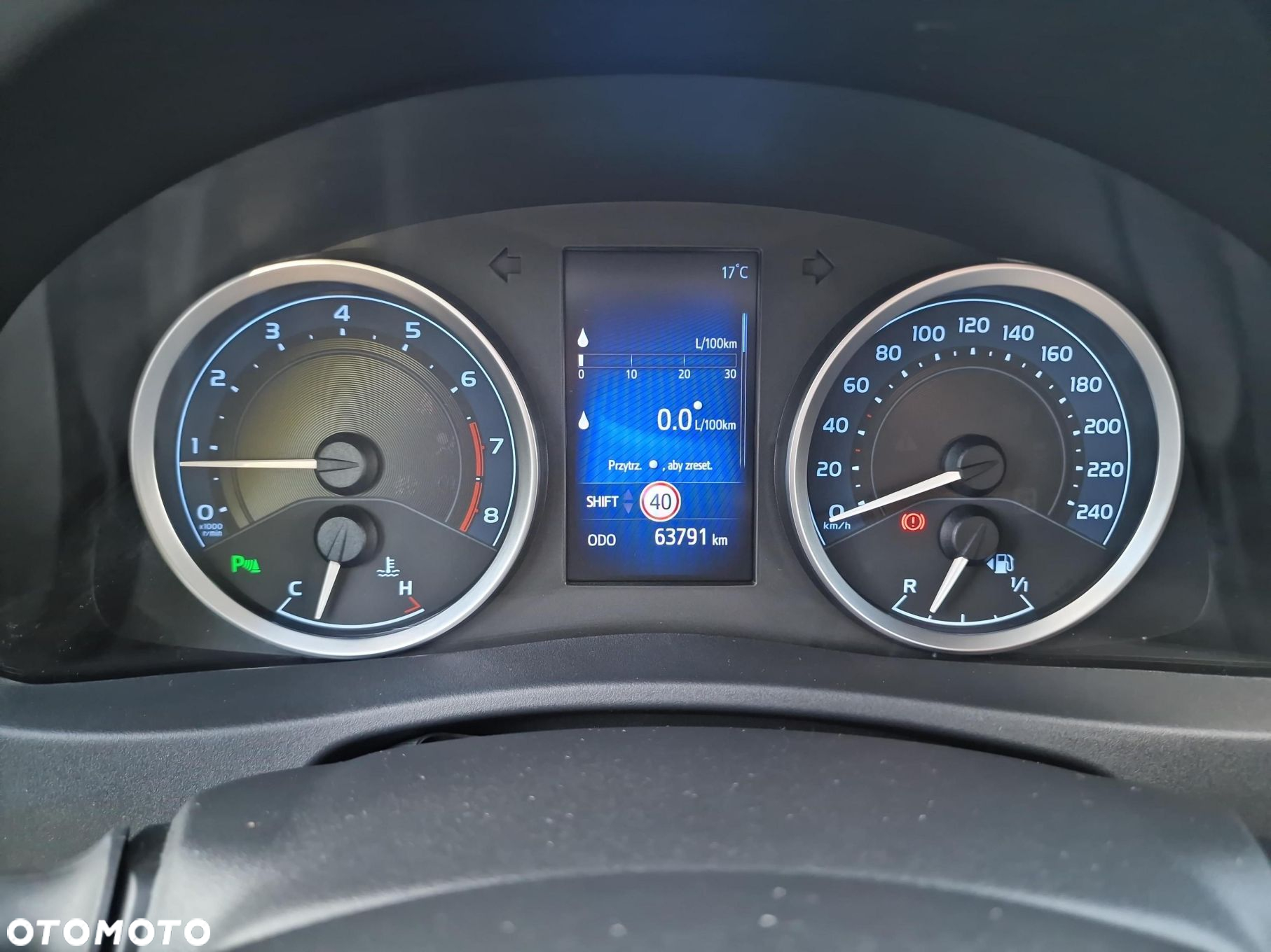 Toyota Corolla 1.6 Premium EU6 - 20