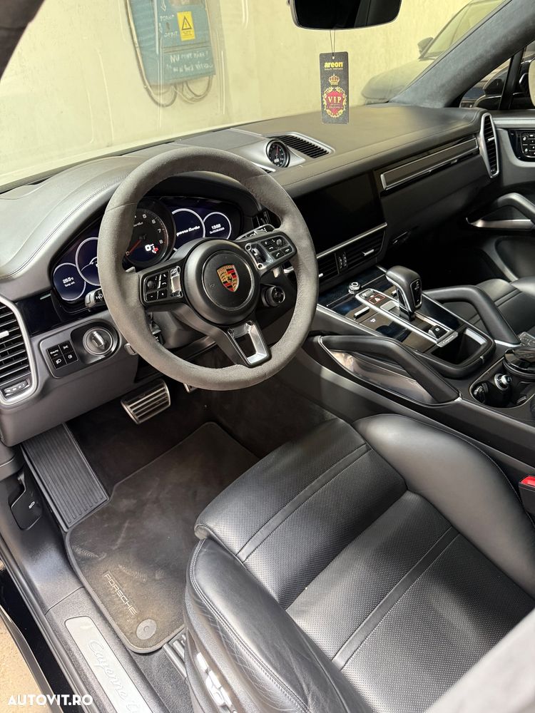 Porsche Cayenne Coupe Turbo Tiptronic S - 9