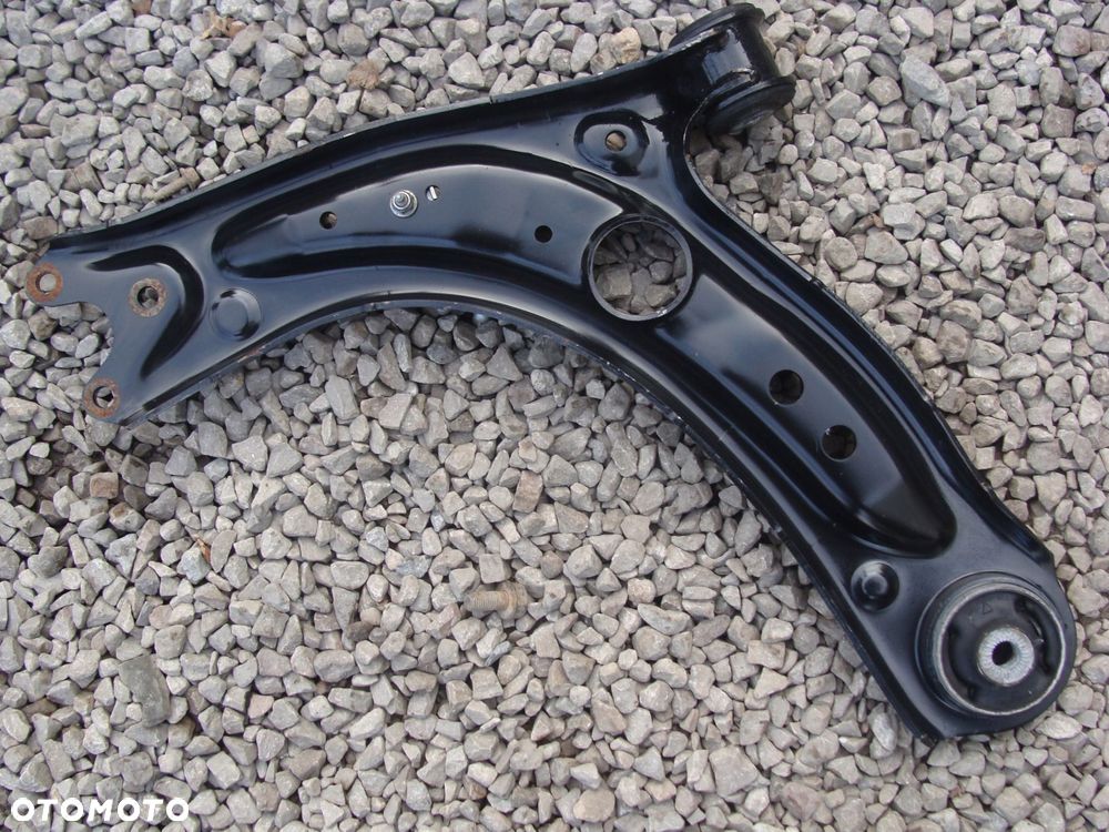 wahacz prawy golf vii t-roc a3 5q0407152r !!! - 2