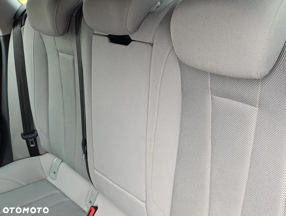 Audi A4 Avant 35 TDI mHEV Advanced S tronic - 21