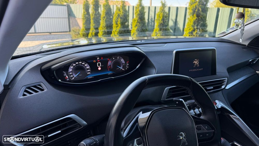 Peugeot 3008 BlueHDi 130 Stop & Start EAT8 Allure - 19