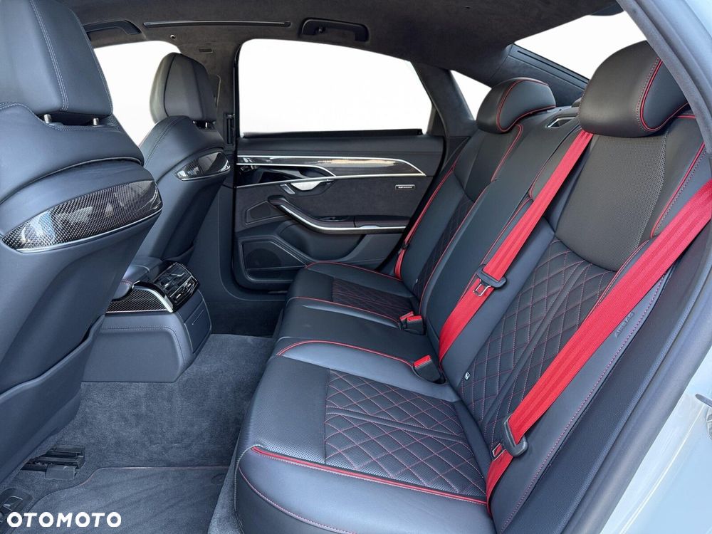 Audi S8 TFSI mHEV Quattro Tiptr - 40