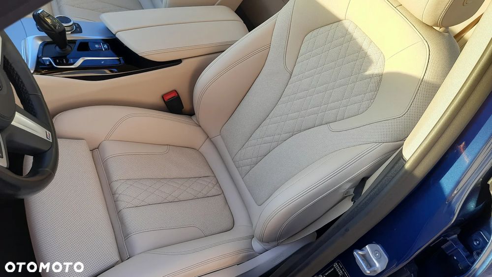 BMW Seria 5 520d - 11