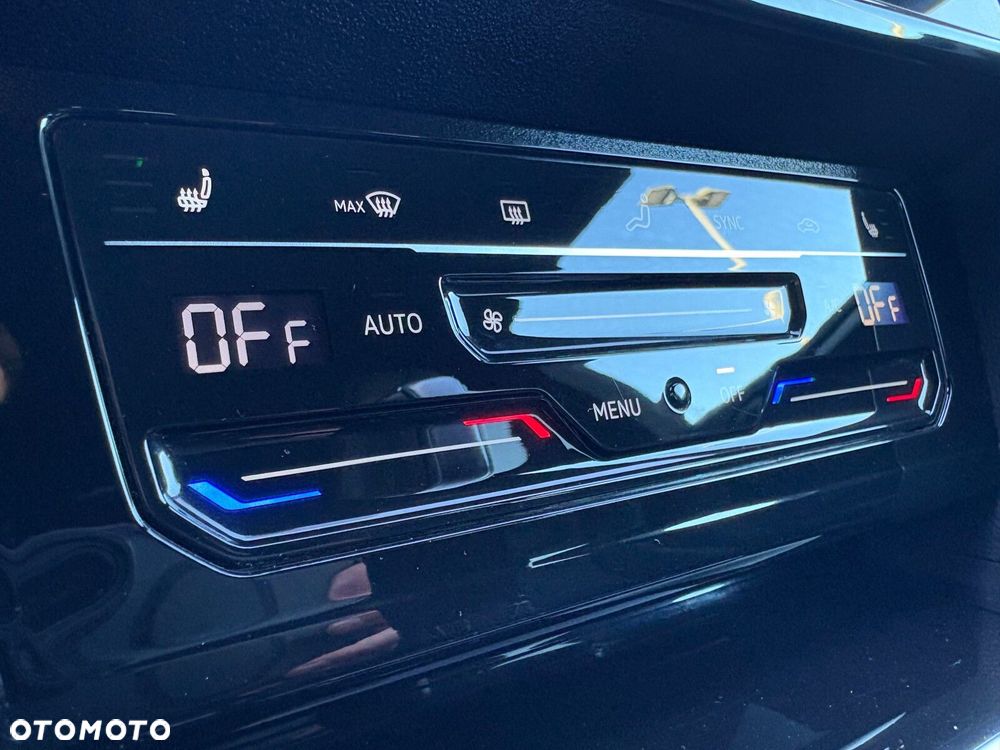 Volkswagen Arteon 2.0 TSI R-Line DSG - 32