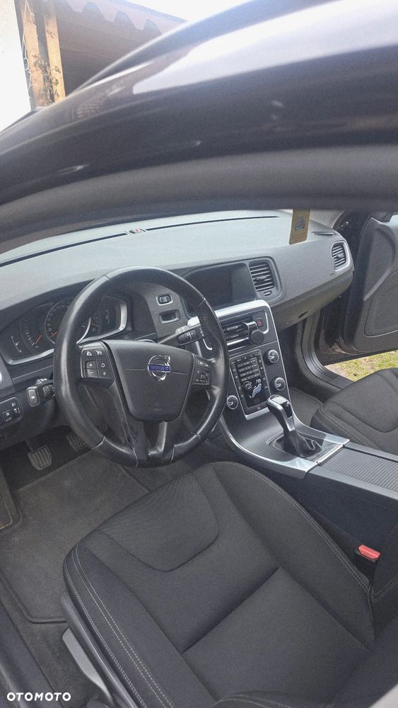 Volvo V60 D2 Drive-E Ocean Race - 15